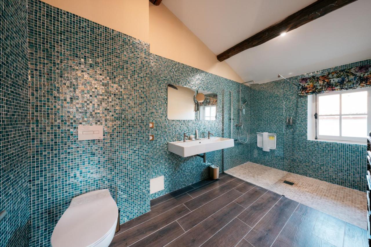 Le Clos Violette Et Le 11 D'Aglae - Hotel De Charme Design De Luxe LʼIsle-sur-la-Sorgue Dış mekan fotoğraf