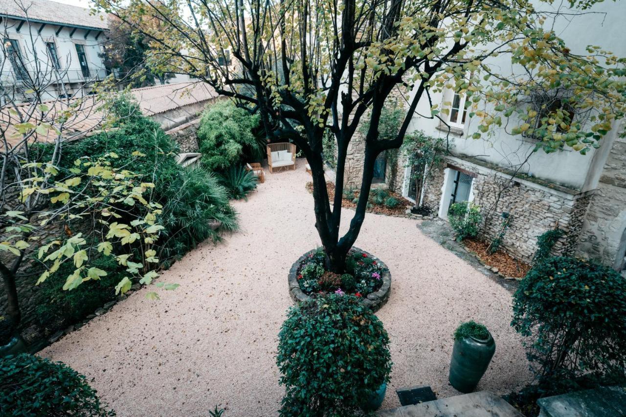 Le Clos Violette Et Le 11 D'Aglae - Hotel De Charme Design De Luxe LʼIsle-sur-la-Sorgue Dış mekan fotoğraf