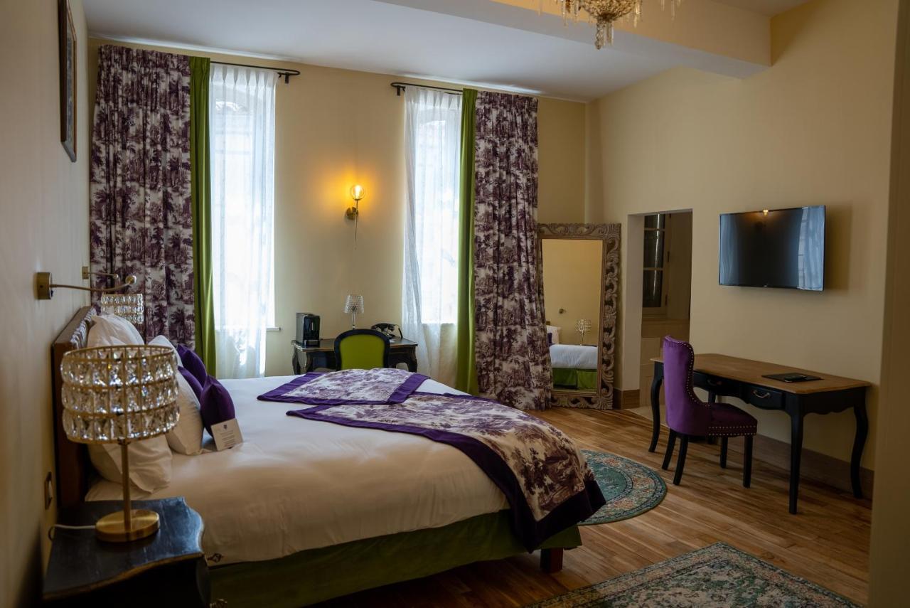 Le Clos Violette Et Le 11 D'Aglae - Hotel De Charme Design De Luxe LʼIsle-sur-la-Sorgue Dış mekan fotoğraf