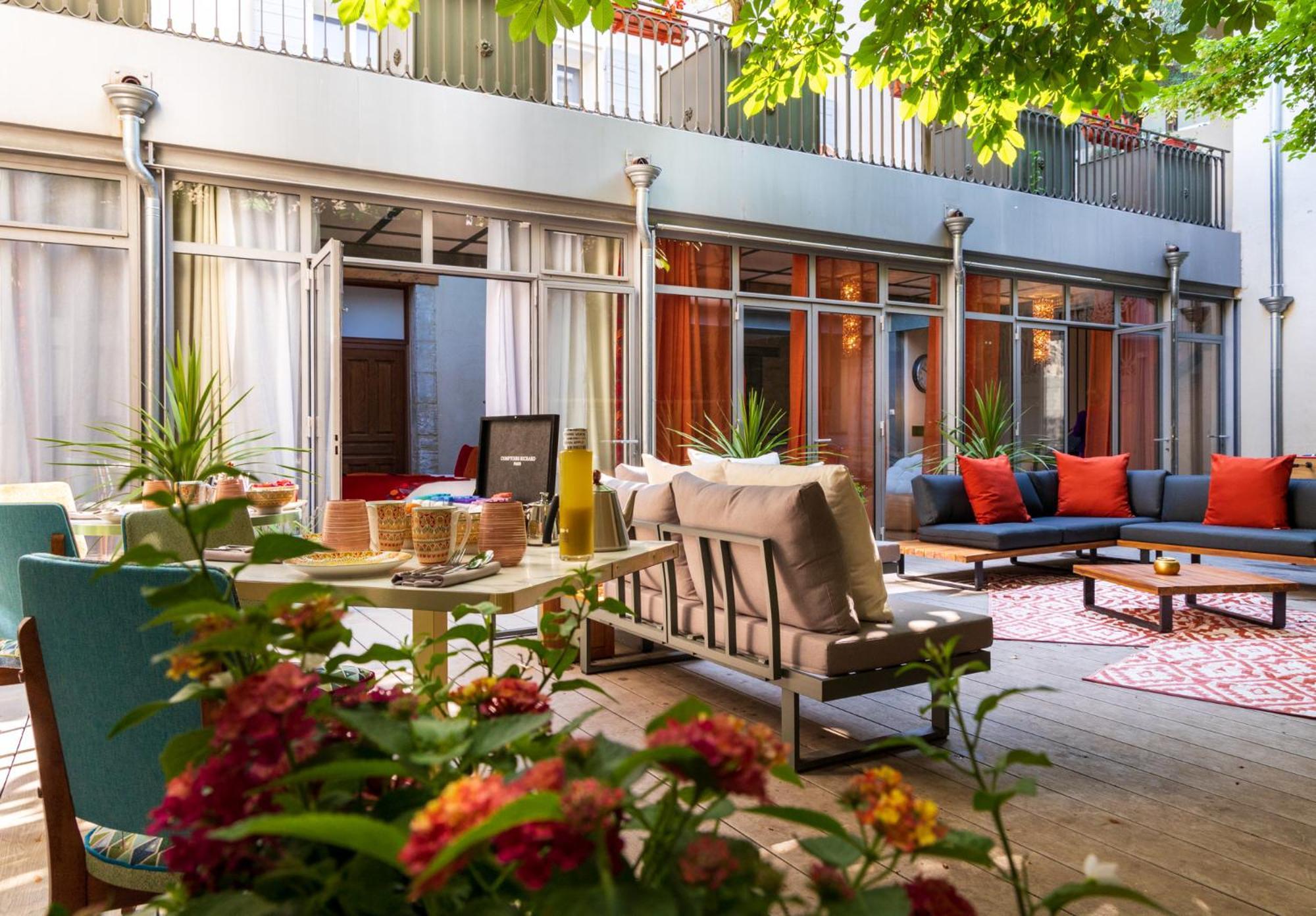 Le Clos Violette Et Le 11 D'Aglae - Hotel De Charme Design De Luxe LʼIsle-sur-la-Sorgue Dış mekan fotoğraf